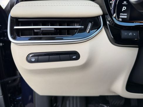 Used 2022 INFINITI QX60 Luxe w/ Cargo Package FWD image 24