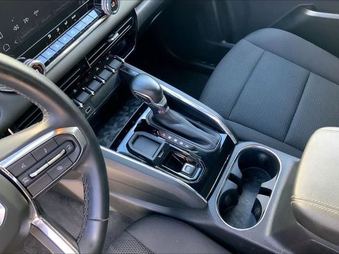 Used 2024 GMC Canyon Elevation w/ Convenience Package RWD image 16