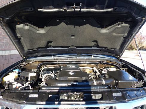 Used 2019 Nissan Frontier SL image 18