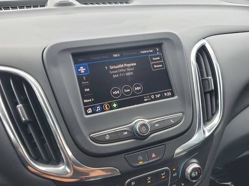 Certified 2023 Chevrolet Equinox LT FWD image 30