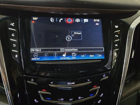 Used 2016 Cadillac Escalade ESV Premium AWD/4WD image 34