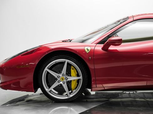 Used 2014 Ferrari 458 Spider RWD image 19