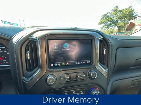 Used 2022 Chevrolet Silverado 1500 High Country w/ Technology Package image 39