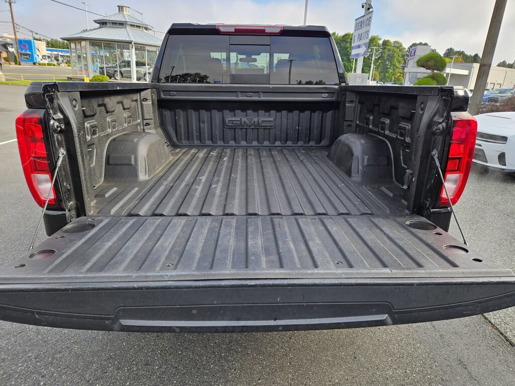 Used 2020 GMC Sierra 1500 Elevation AWD/4WD image 12