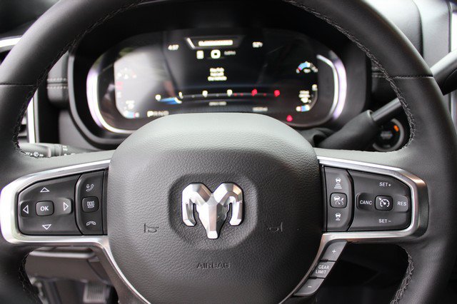 Used 2025 RAM 2500 Laramie w/ Night Edition AWD/4WD image 10
