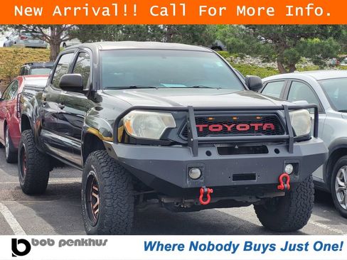 Used 2014 Toyota Tacoma 4x4 Double Cab w/ TRD Off-Road Package image 1