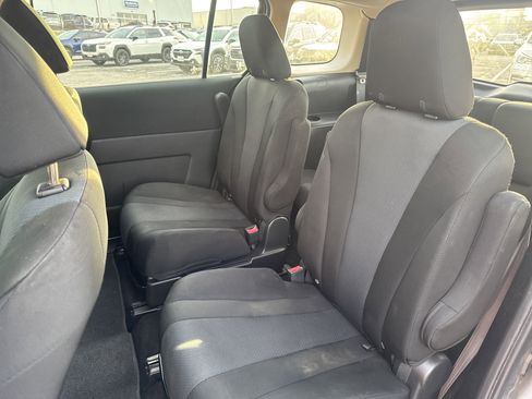 Used 2015 MAZDA MAZDA5 Sport image 24