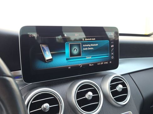 Used 2020 Mercedes-Benz C 300 C 300 image 21