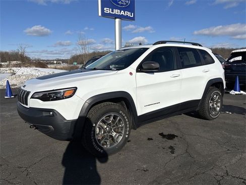 Used 2020 Jeep Cherokee Trailhawk w/ Comfort/Convenience Group image 6