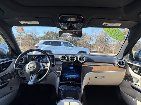 Used 2022 Mercedes-Benz C 300 4MATIC Sedan w/ Exclusive Trim Package image 13