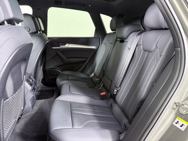 Certified 2024 Audi Q5 2.0T Premium Plus AWD/4WD image 22
