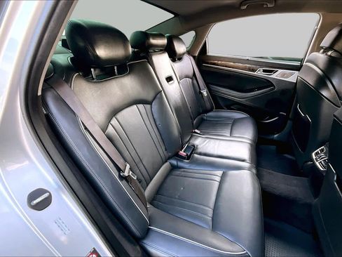 Used 2018 Genesis G80 3.8 w/ Option Group 03 RWD image 20