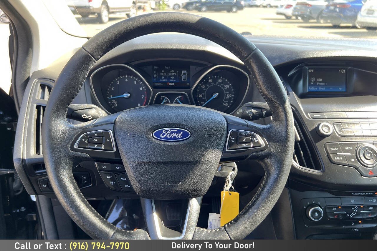 Used 2018 Ford Focus SE w/ Cold Weather Package FWD image 22