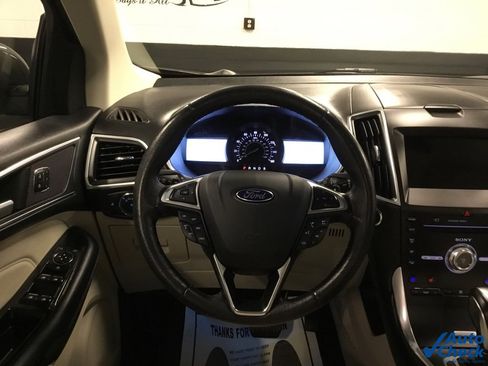 Used 2017 Ford Edge Titanium w/ Equipment Group 302A image 43