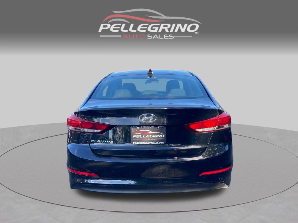 Used 2017 Hyundai Elantra SE FWD image 6
