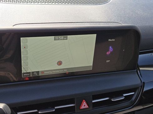 New 2026 Kia Seltos S image 11