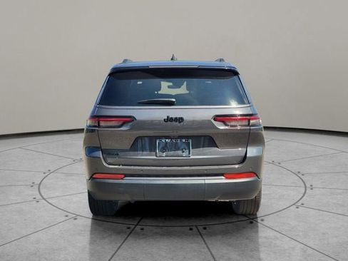 New 2026 Jeep Grand Cherokee L Limited AWD/4WD image 11
