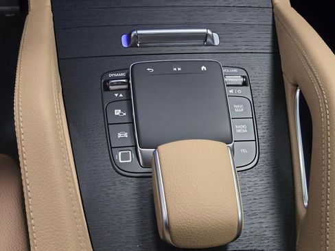 New 2026 Mercedes-Benz GLE 450 4MATIC image 16
