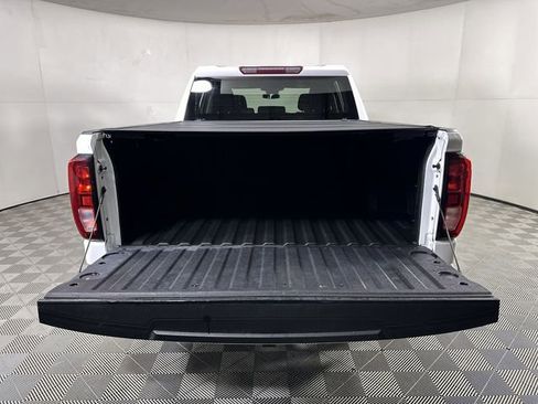 Used 2023 GMC Sierra 1500 Pro w/ Pro Value Package AWD/4WD image 27