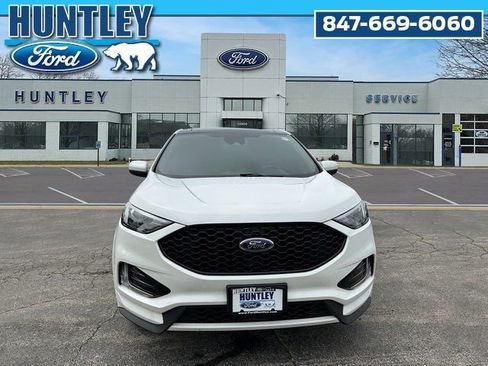 Used 2022 Ford Edge ST-Line w/ Class II Trailer Tow Package image 3