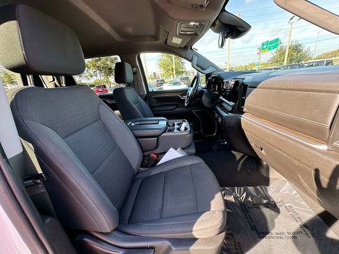 Used 2022 Chevrolet Silverado 1500 LT image 27