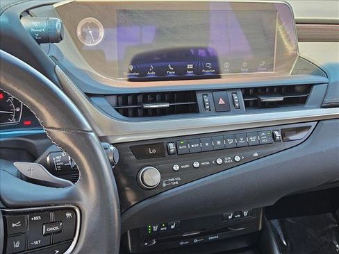 Used 2021 Lexus ES 300h w/ Premium Package FWD image 14