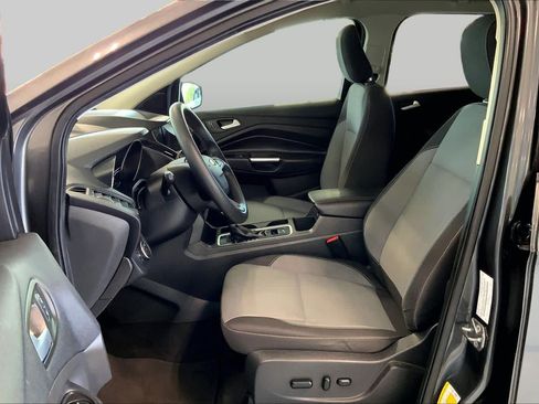 Used 2019 Ford Escape SE FWD image 8