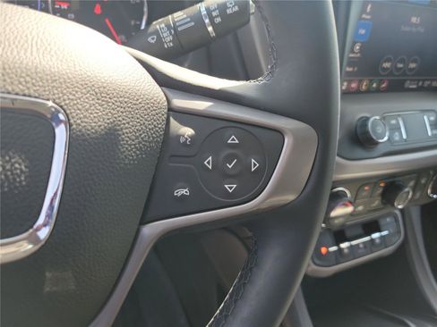 Used 2023 GMC Acadia AT4 w/ Technology Package AWD/4WD image 26