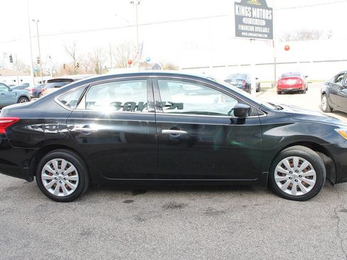 Used 2017 Nissan Sentra S image 6