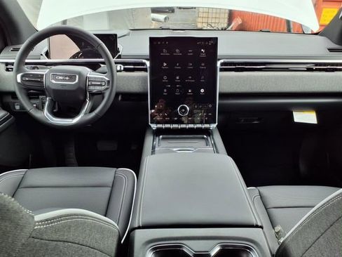 New 2026 GMC Sierra EV Elevation image 19