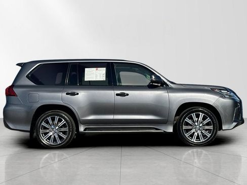 Used 2017 Lexus LX 570 4WD image 7