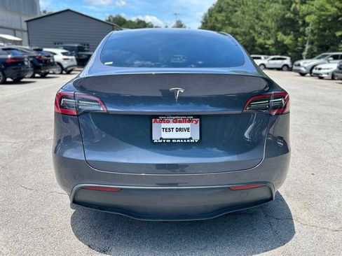 Used 2023 Tesla Model Y Long Range AWD/4WD image 6