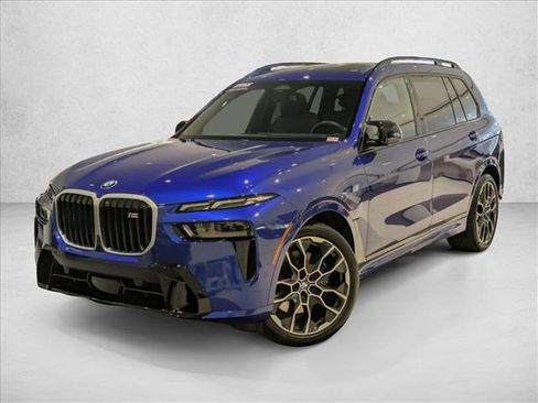 Used 2025 BMW X7 M60i image 1