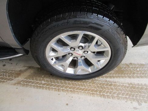 Used 2019 GMC Yukon XL SLT RWD image 12