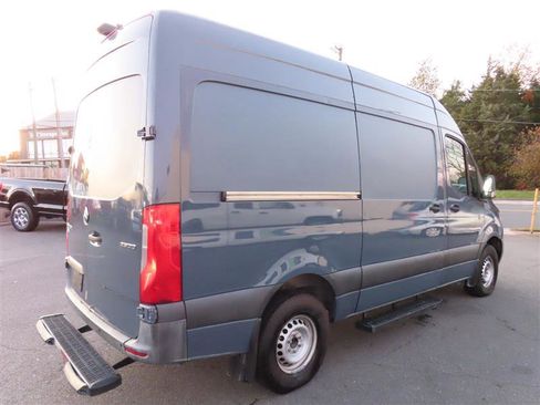 Used 2019 Mercedes-Benz Sprinter 144 image 15