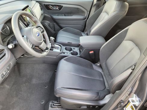 Certified 2025 Subaru Forester Touring w/ Popular Package - Touring AWD/4WD image 3