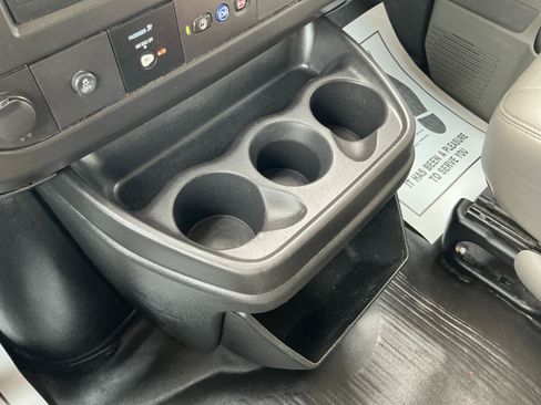 Used 2023 Chevrolet Express 2500 LS RWD image 13