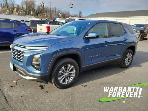 Used 2026 Chevrolet Equinox LT w/ Convenience Package II image 3