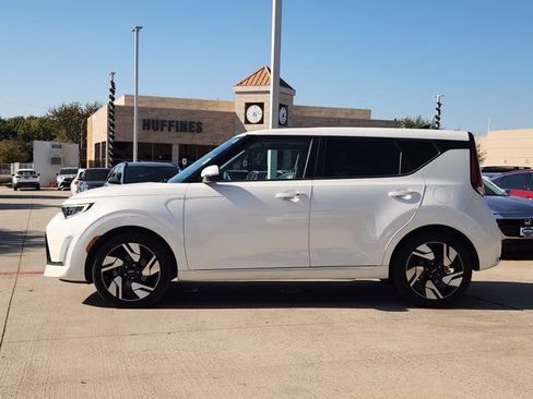 Certified 2025 Kia Soul GT-Line w/ GT-Line Technology Package image 4