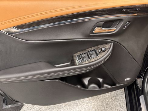 Used 2014 Chevrolet Impala LTZ image 20