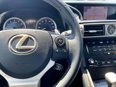 Used 2014 Lexus IS 250 w/ Luxury Package w/Gray Wood RWD image 16