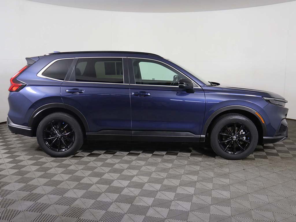 Used 2025 Honda CR-V Sport image 17
