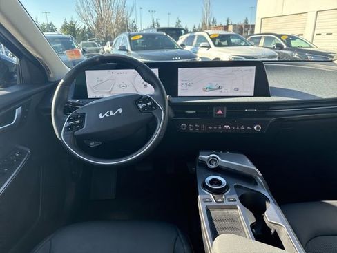 Certified 2024 Kia EV6 Light image 13