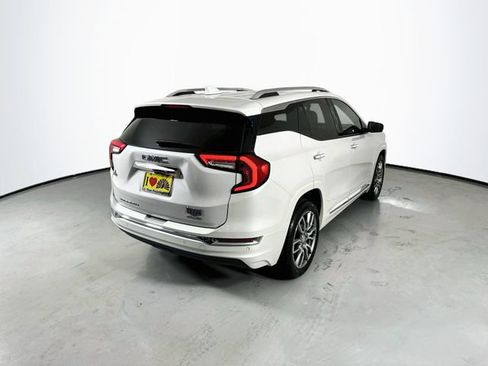 Used 2023 GMC Terrain Denali w/ LPO, Floor Liner Package AWD/4WD image 9