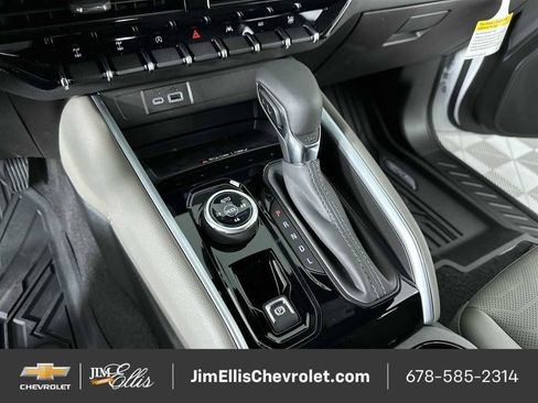 Certified 2026 Chevrolet Colorado ZR2 w/ Technology Package AWD/4WD image 16