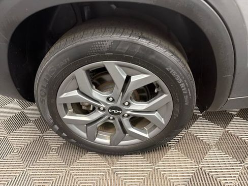 Certified 2024 Kia Seltos S AWD/4WD image 28