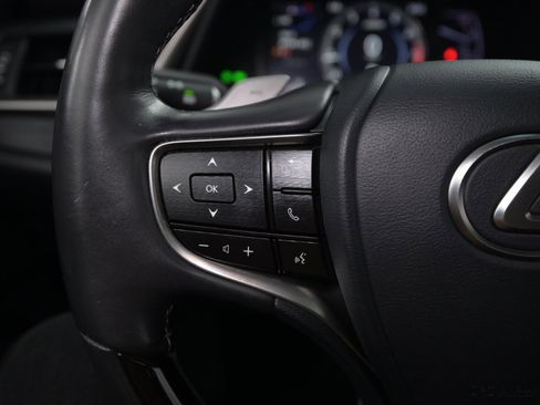 Used 2019 Lexus ES 350 image 34