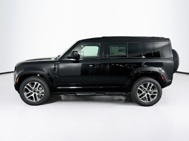 New 2026 Land Rover Defender 110 X-Dynamic SE AWD/4WD image 8