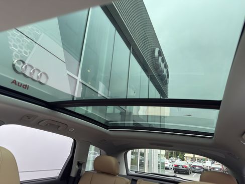 Used 2025 Audi Q7 3.0T Premium Plus w/ Premium Plus Package image 30