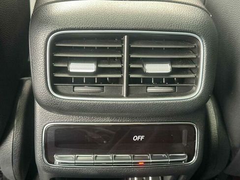 Used 2023 Mercedes-Benz GLS 450 4MATIC image 16